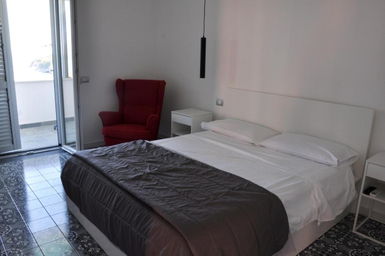 Calise Guest House Procida Exterior photo